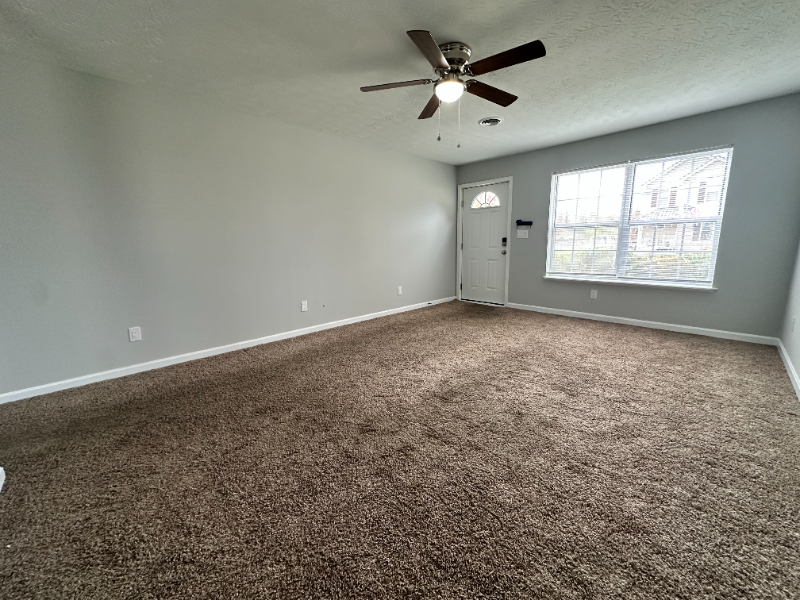 3906 Dunbar Ave - Photo 4 of 20