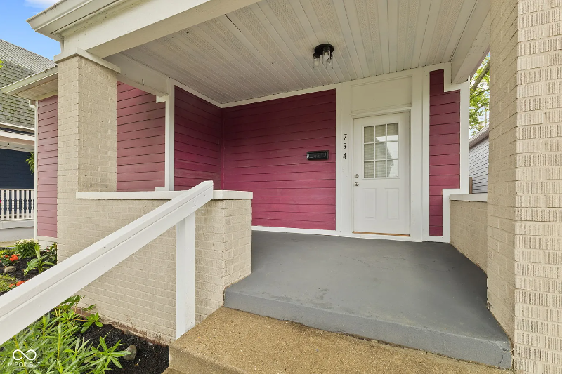 734 Parkway Ave - Photo 2 of 20