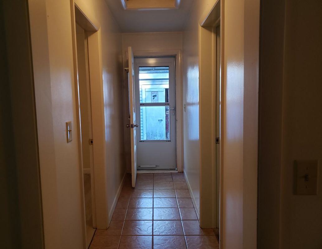 87 Lonsdale St - Photo 3 of 27