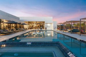 featured image of 2121 W Butler Dr