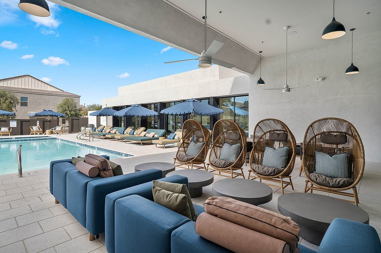 2121 Apartments - Photo 3 of 35