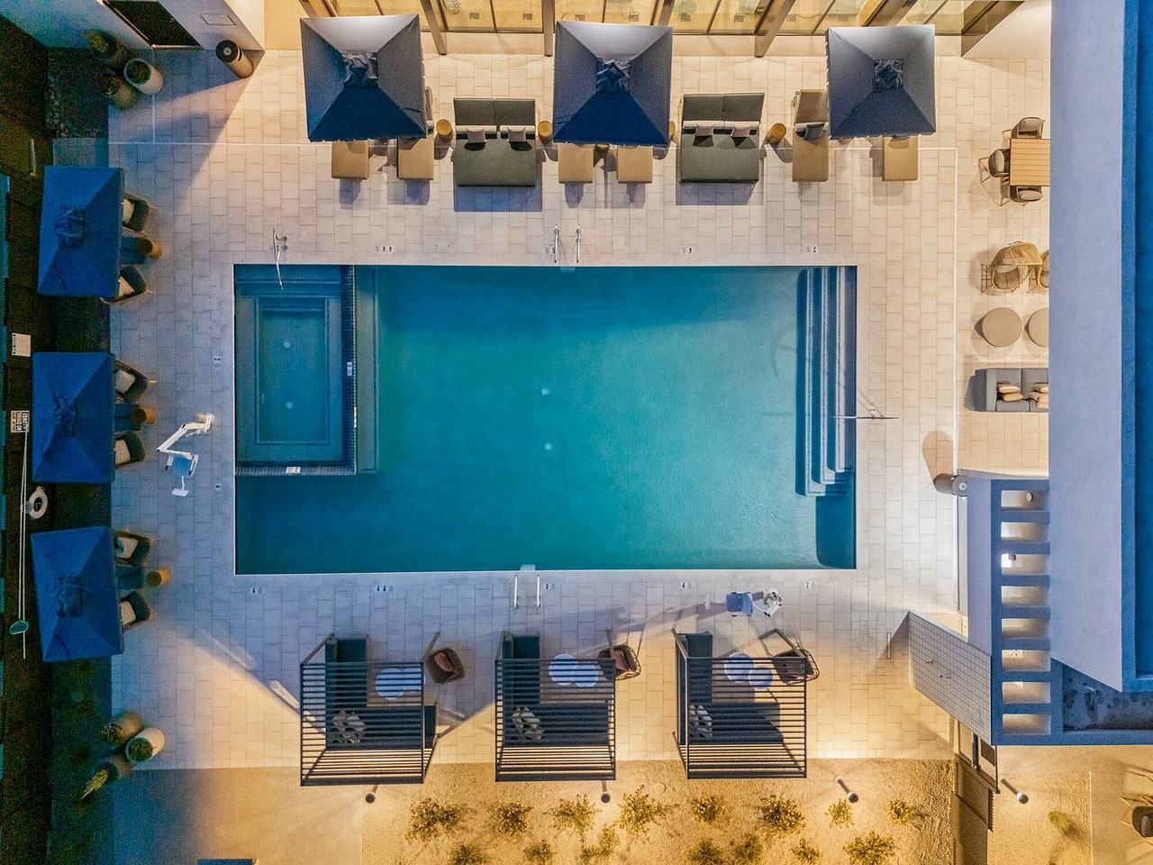 2121 Apartments - Photo 4 of 35