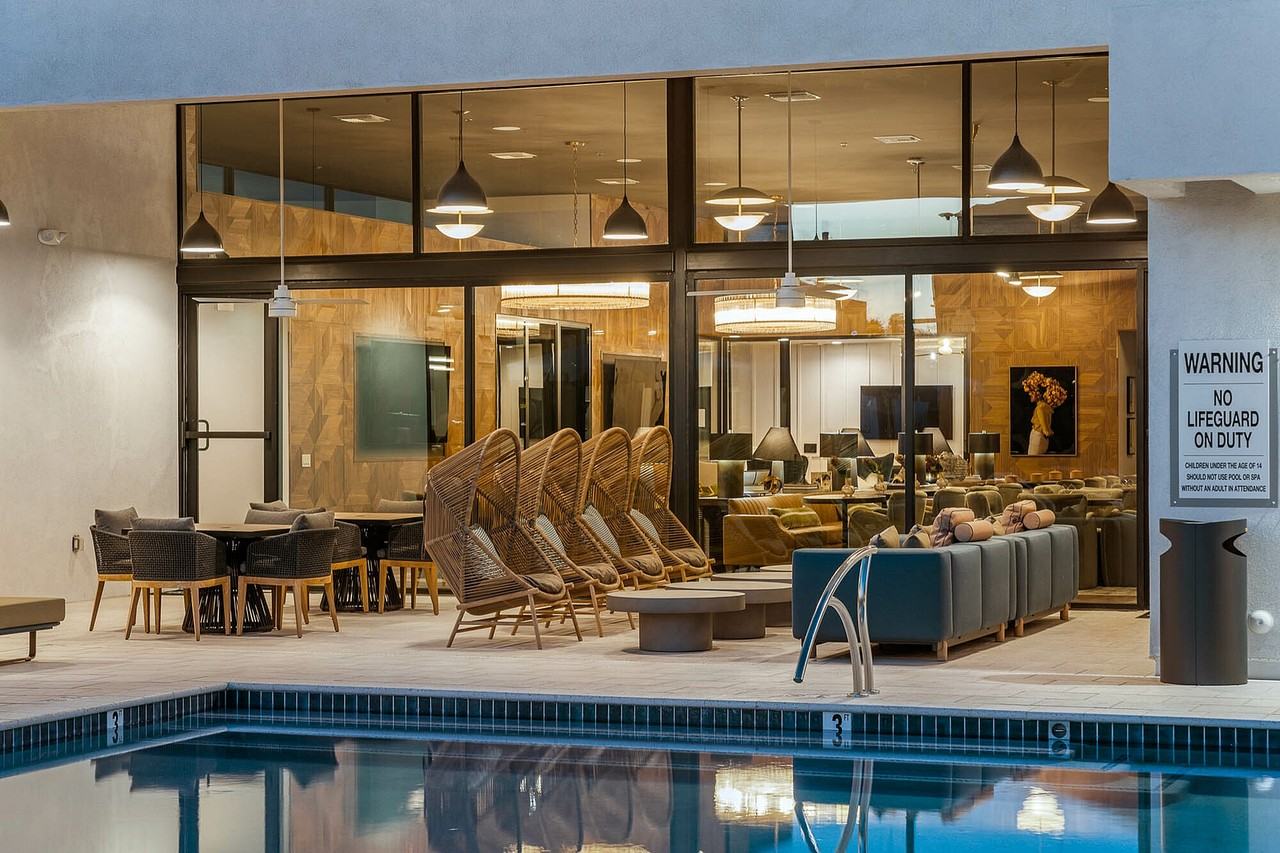 2121 Apartments - Photo 5 of 35