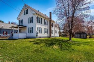 featured image of 53 Franklin St #2