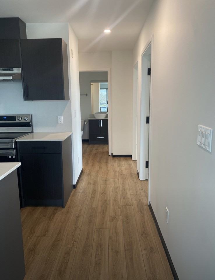1006 Venture Way - Photo 9
