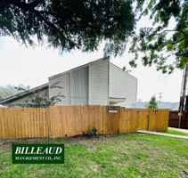 featured image of 100 Cougar Rdg #1