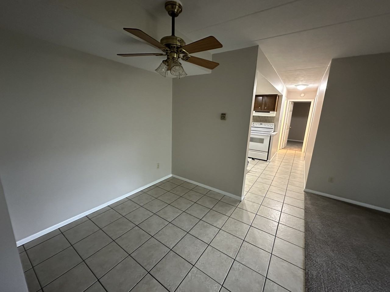 956 S Lincoln St #956-1-2 - Photo 2 of 11