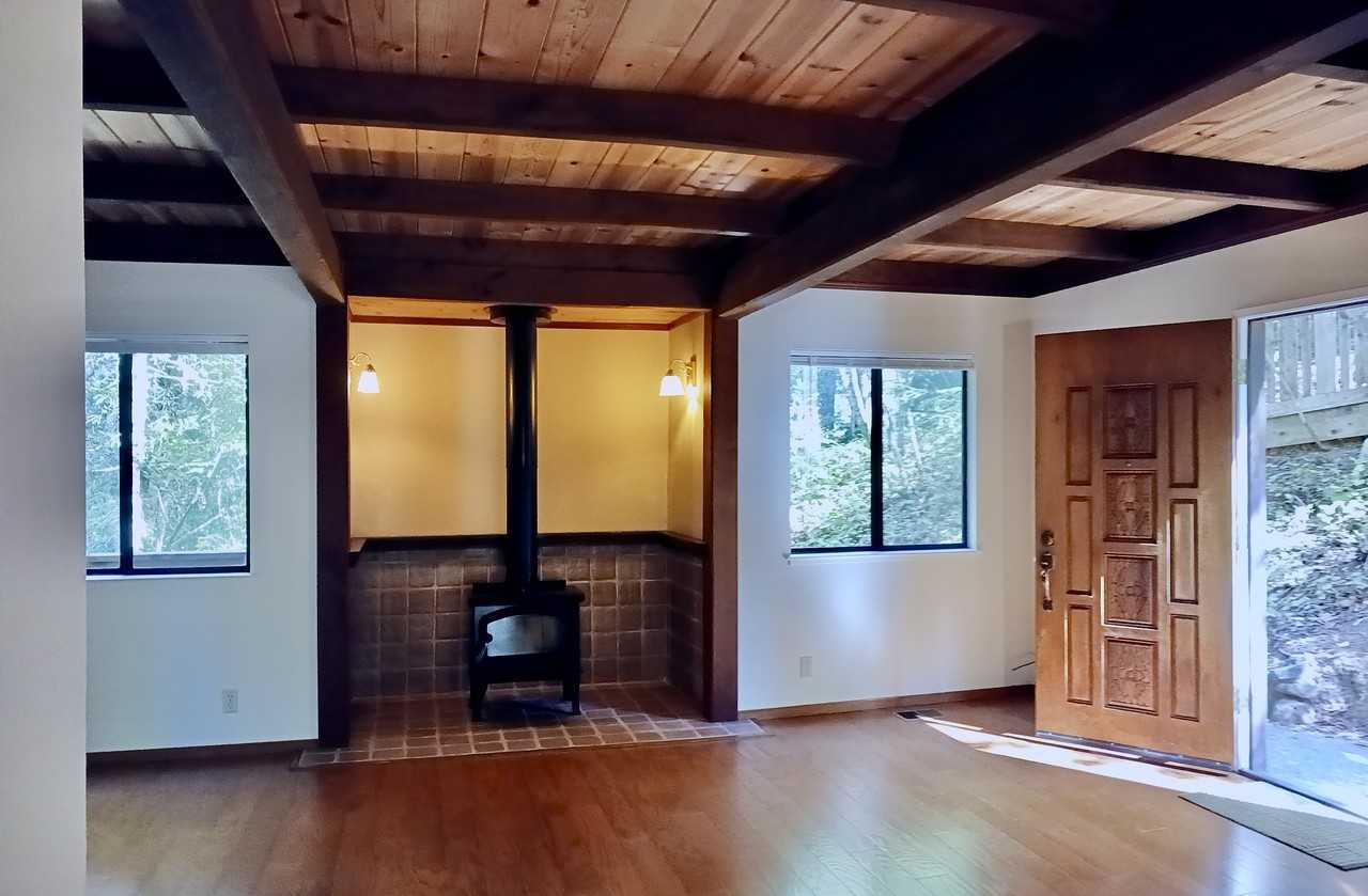 10483 Woodside Dr #NA - Photo 7 of 23