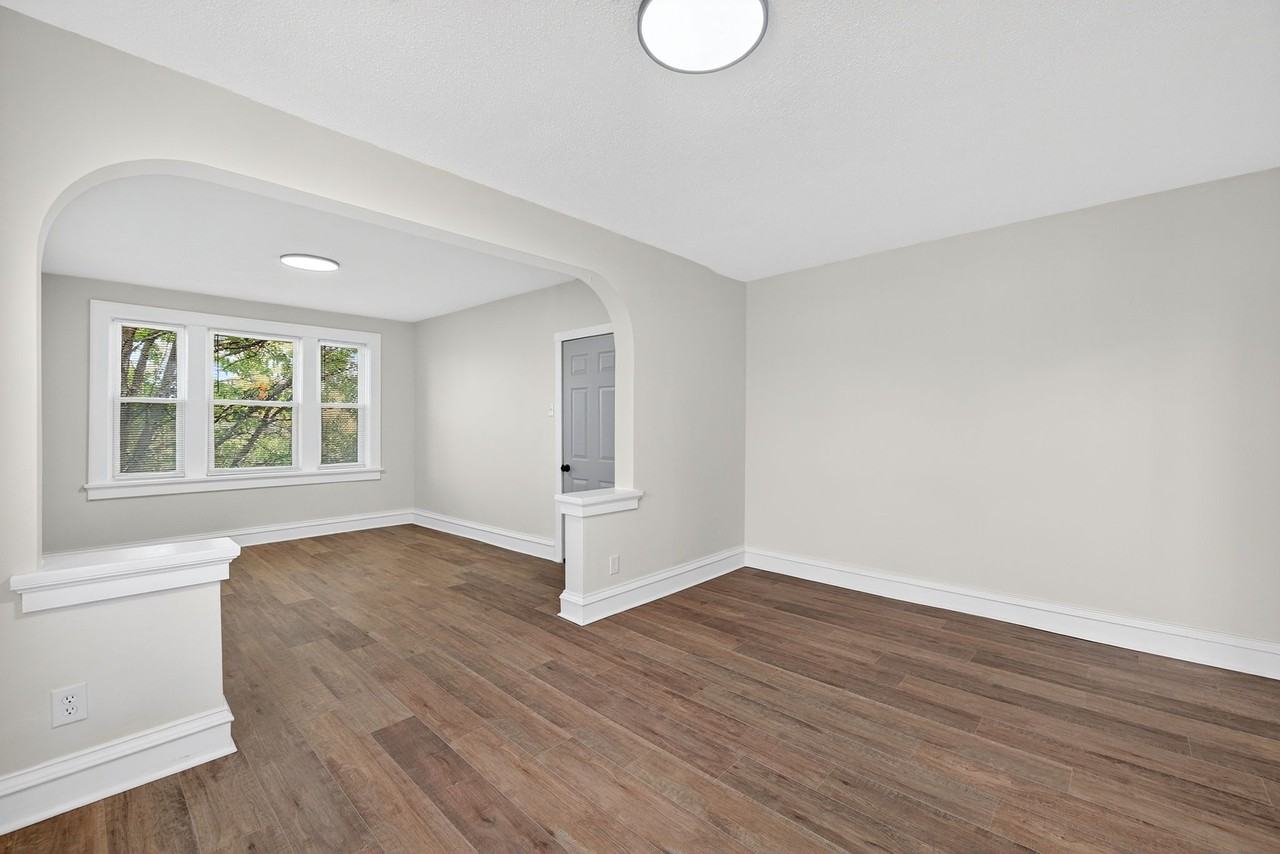 5803 S Kingshighway Blvd #2S - Photo 4 of 16