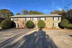 featured image of 107 Barrington Dr