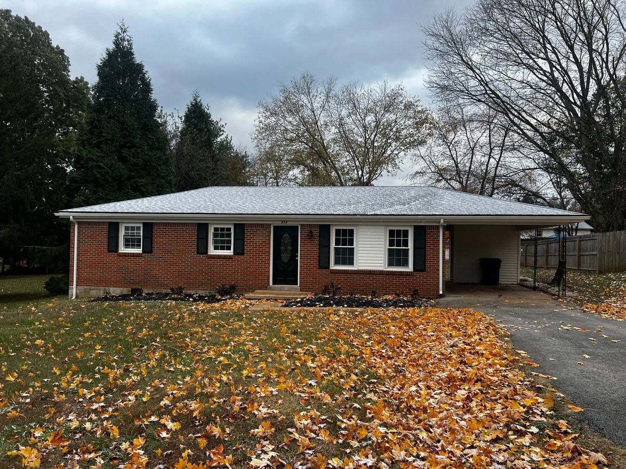 824 Strawberry Lane - Photo 2 of 20