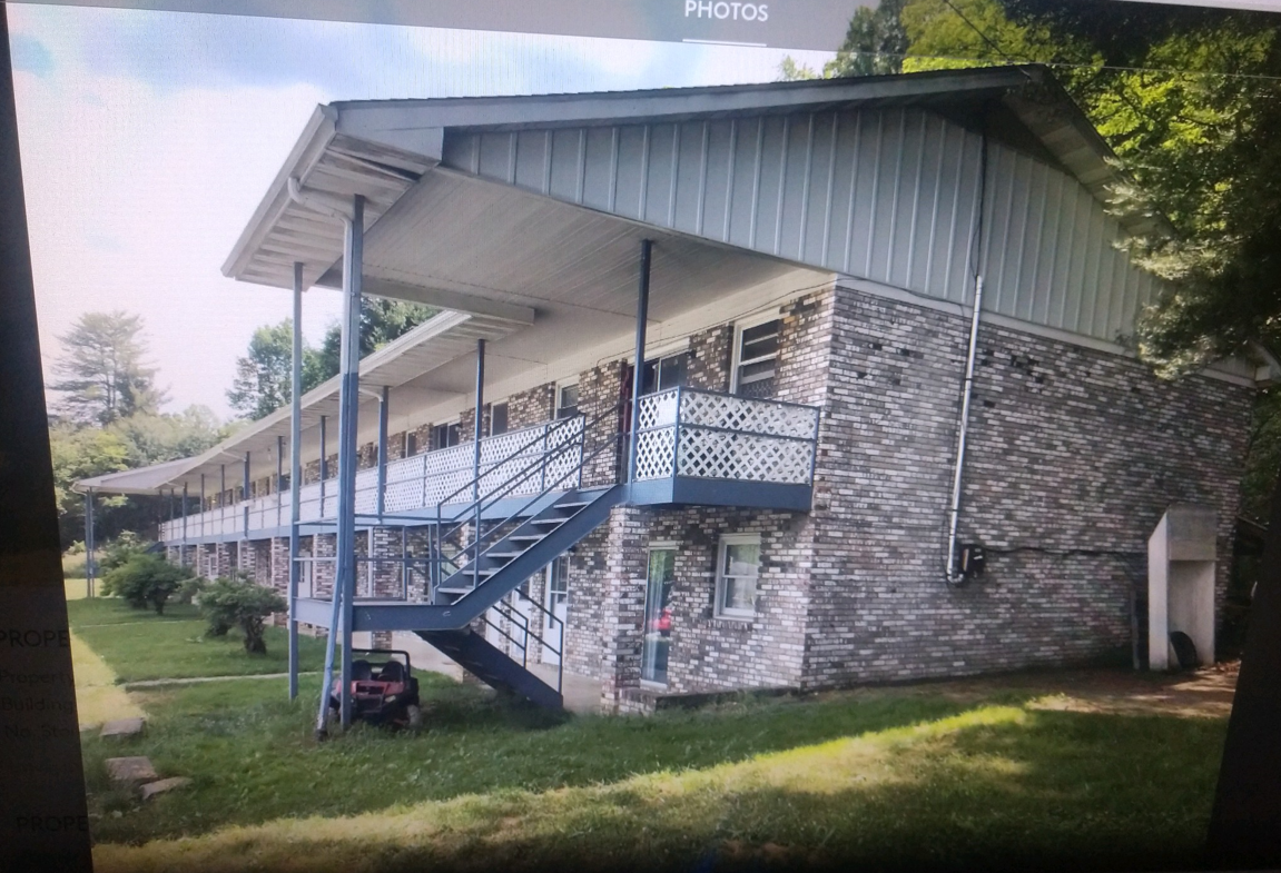 477 Charlie Brown Rd #9 - Photo 5 of 6