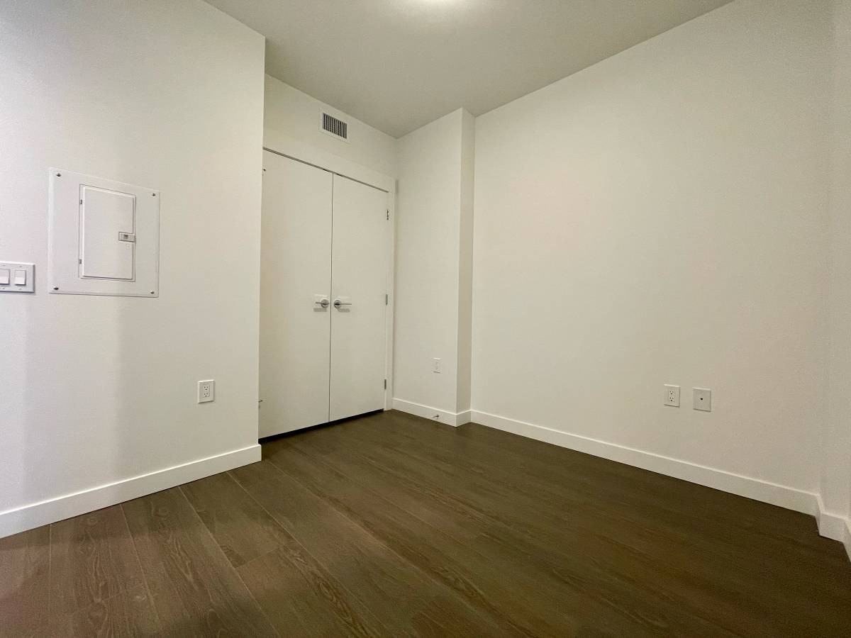 Carnarvon St & 6th St #802 - Photo 3 of 13