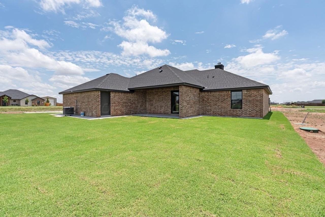 19100 Buck Springs Rd - Photo 2 of 8