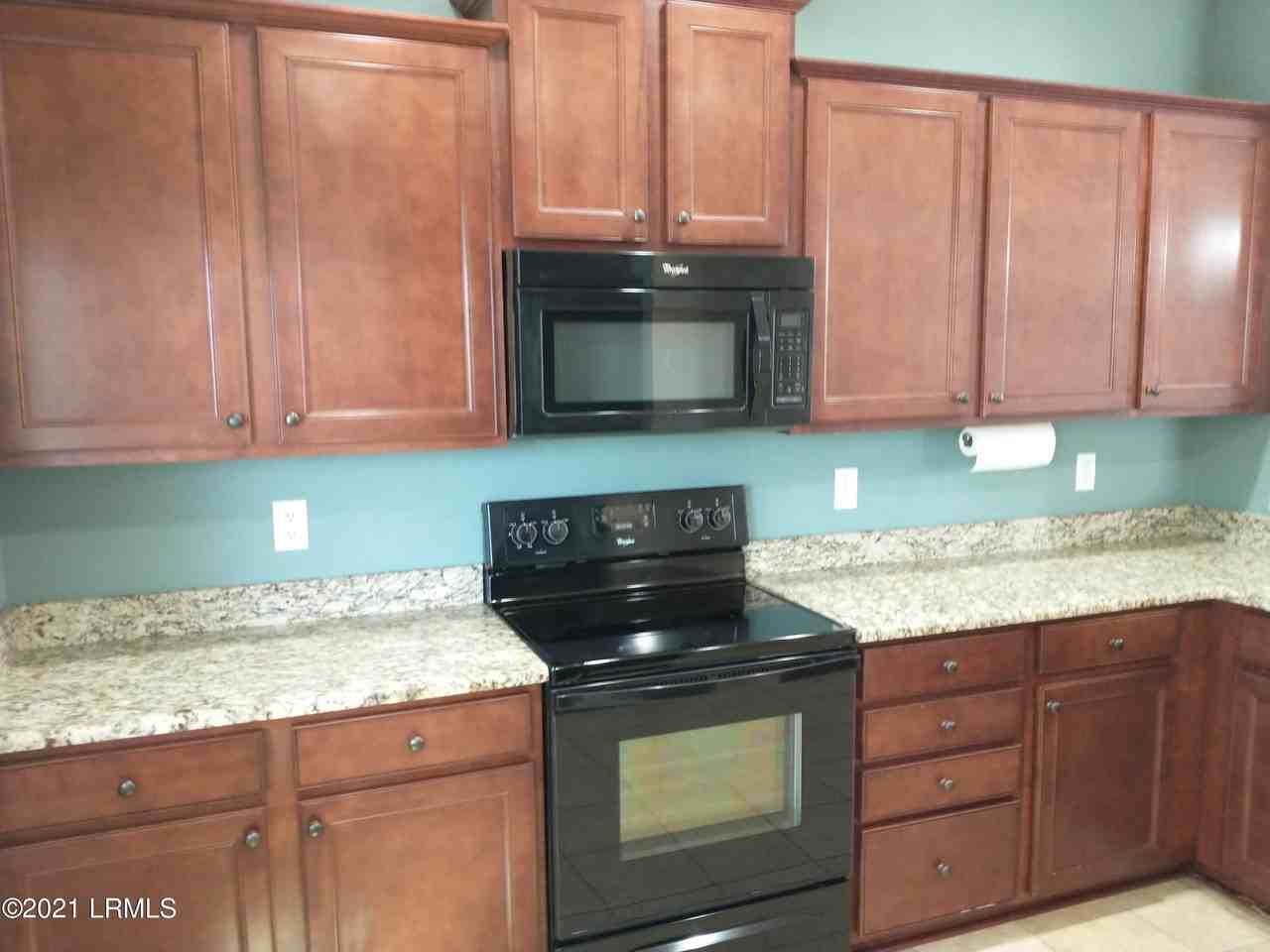 38 Pennyroyal Way - Photo 4 of 29