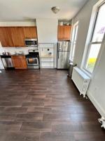 featured image of 154A 31st St #2