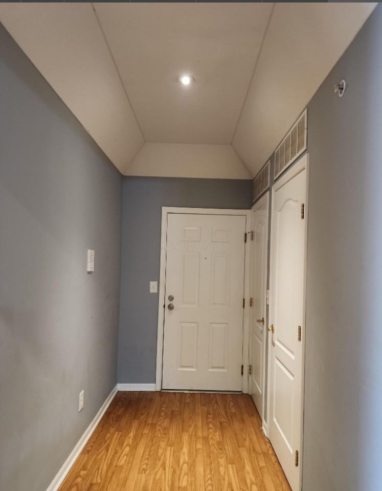 6553 Dorothys Crk Unit 6553 #6553 - Photo 3 of 21