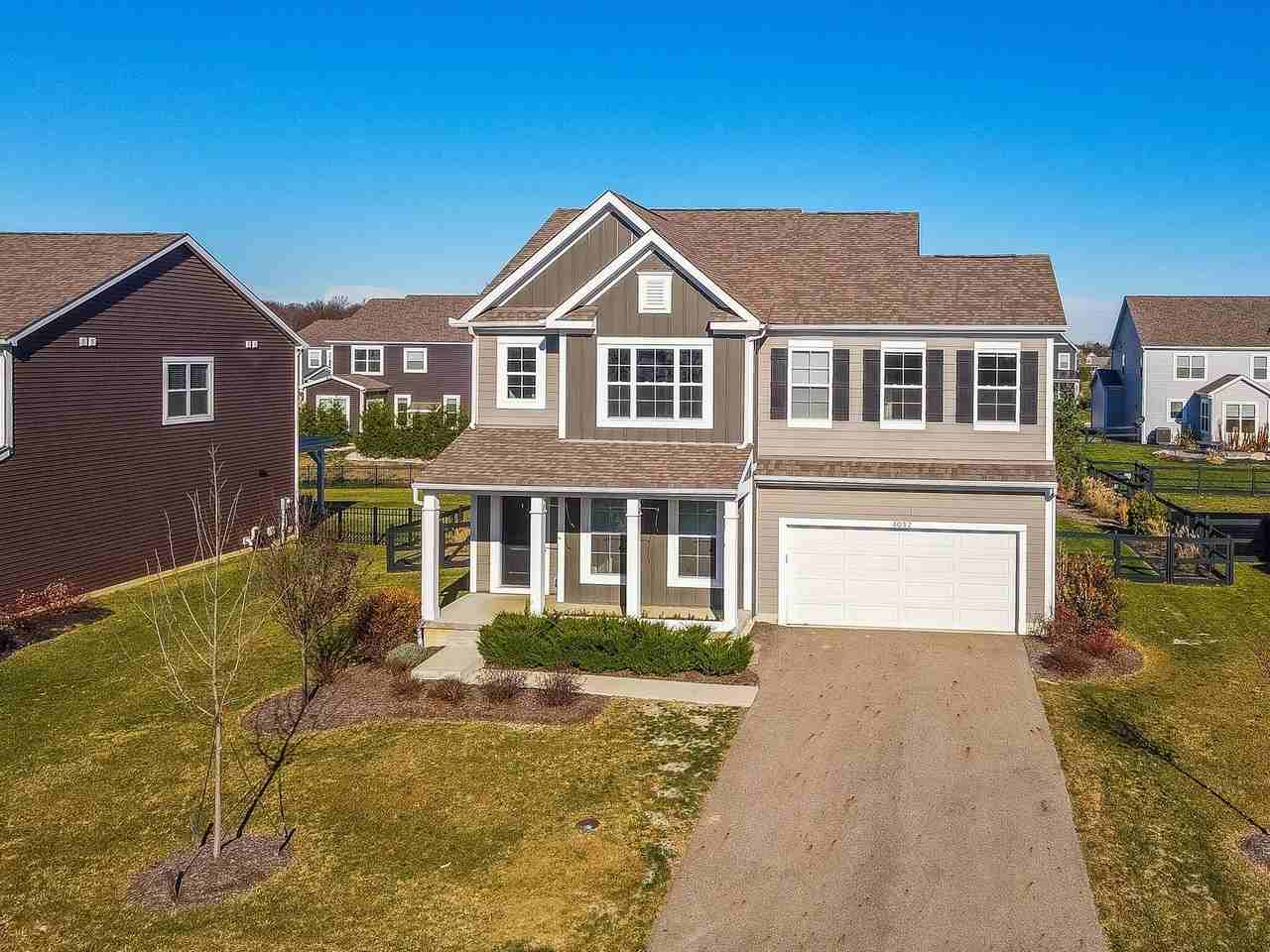 4032 Stonehill Way - Photo 2 of 50