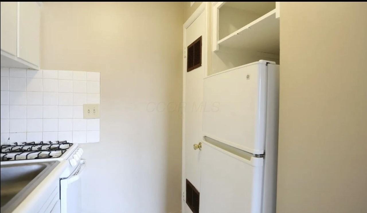 1813 Kenny Rd Unit 1809 #1809 - Photo 7 of 13