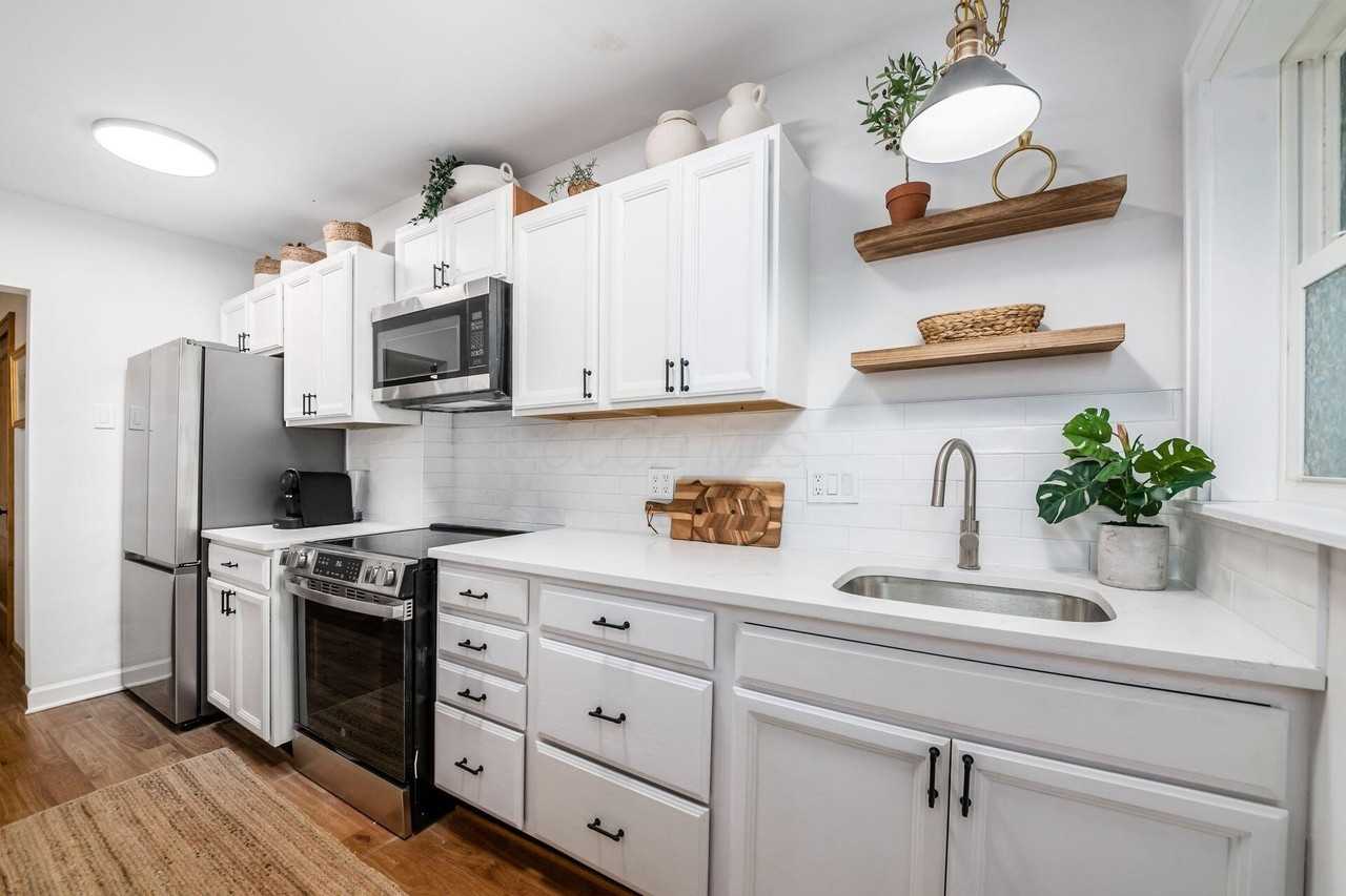 1116 Hilo Ln - Photo 7 of 12