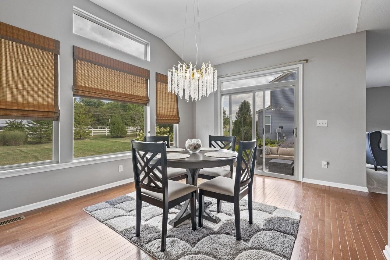 6185 Dietz Dr - Photo 7 of 24