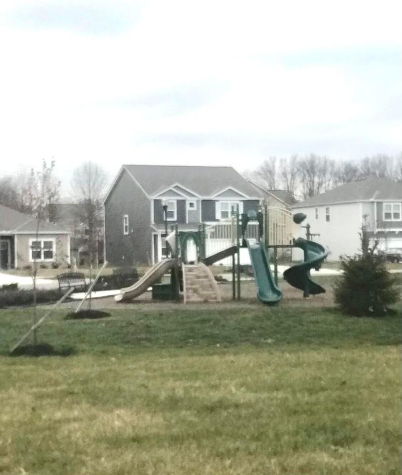 467 Garnet Ranch Dr - Photo 3 of 29