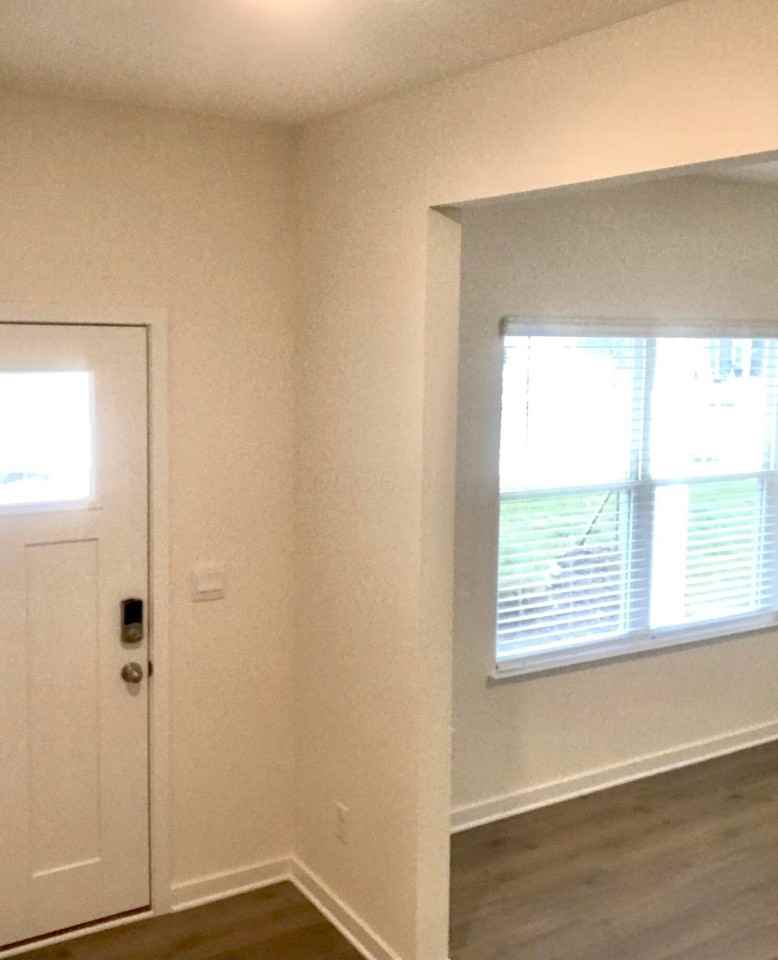 467 Garnet Ranch Dr - Photo 4 of 29