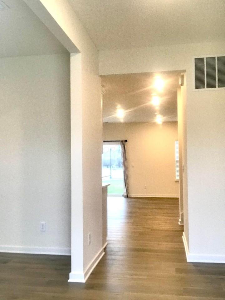 467 Garnet Ranch Dr - Photo 5 of 29