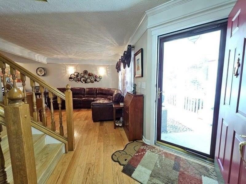 4540 Redwood Vine Dr - Photo 2 of 42