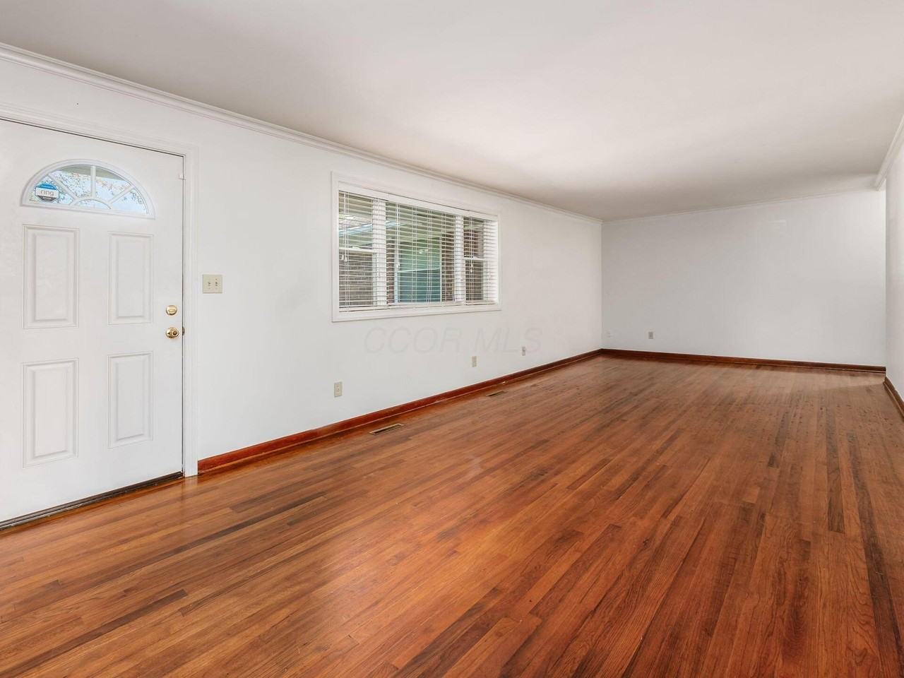 1140 Eastfield Rd - Photo 7 of 29