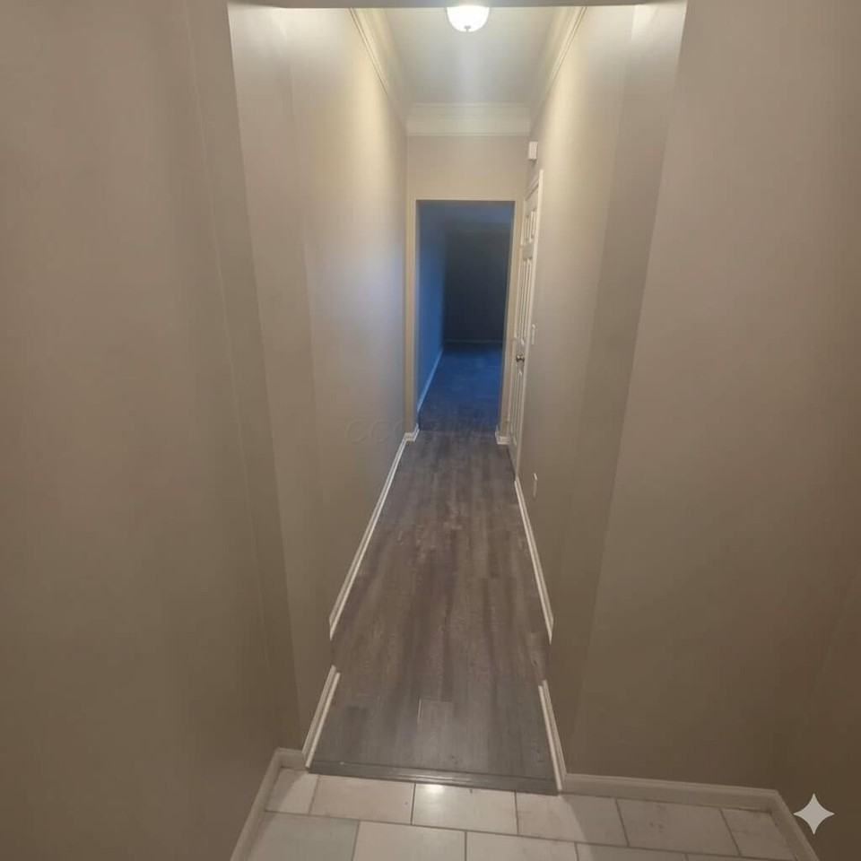 6067 Craughwell Ln - Photo 3 of 6