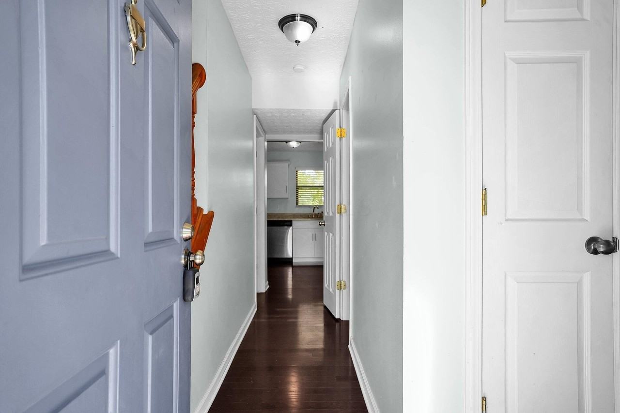 3880 Maidens Larne Dr - Photo 2 of 25