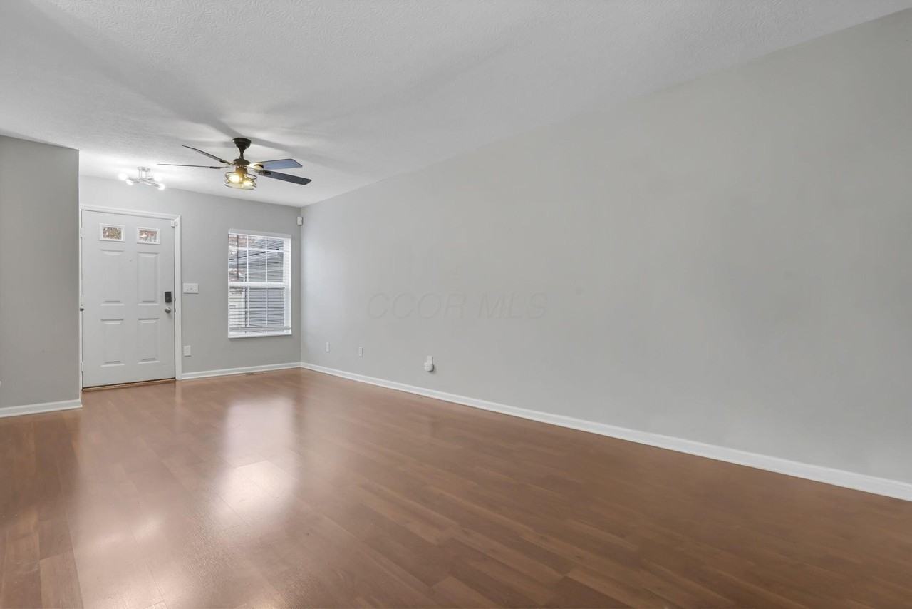 6479 Walnut Fork Drive - Photo 5 of 26