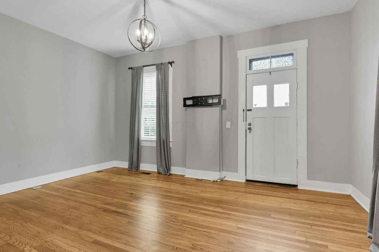 101 E Moler St - Photo 6 of 24