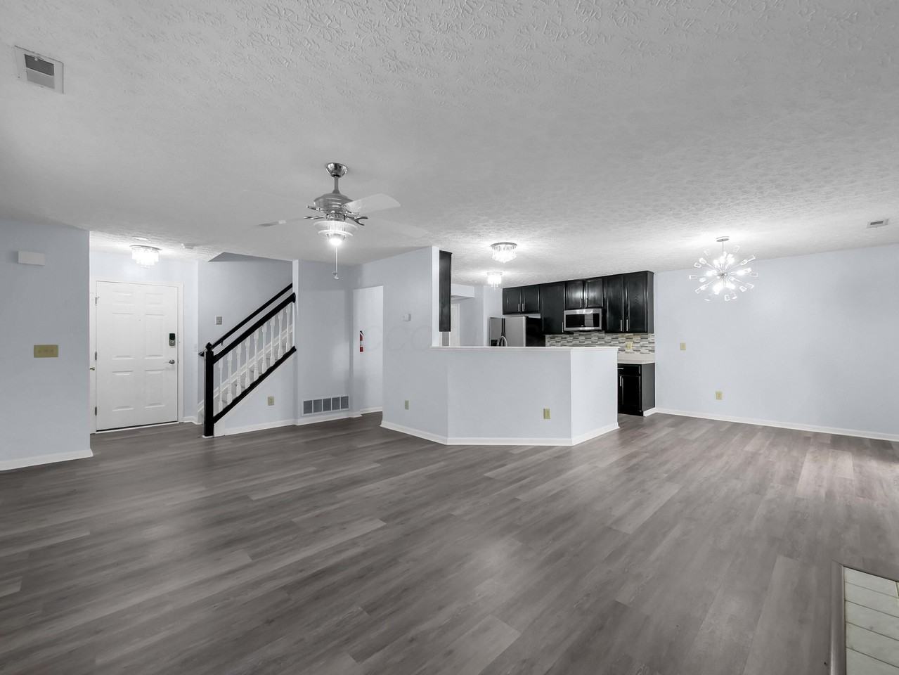 2662 Northwold Rd - Photo 3 of 15