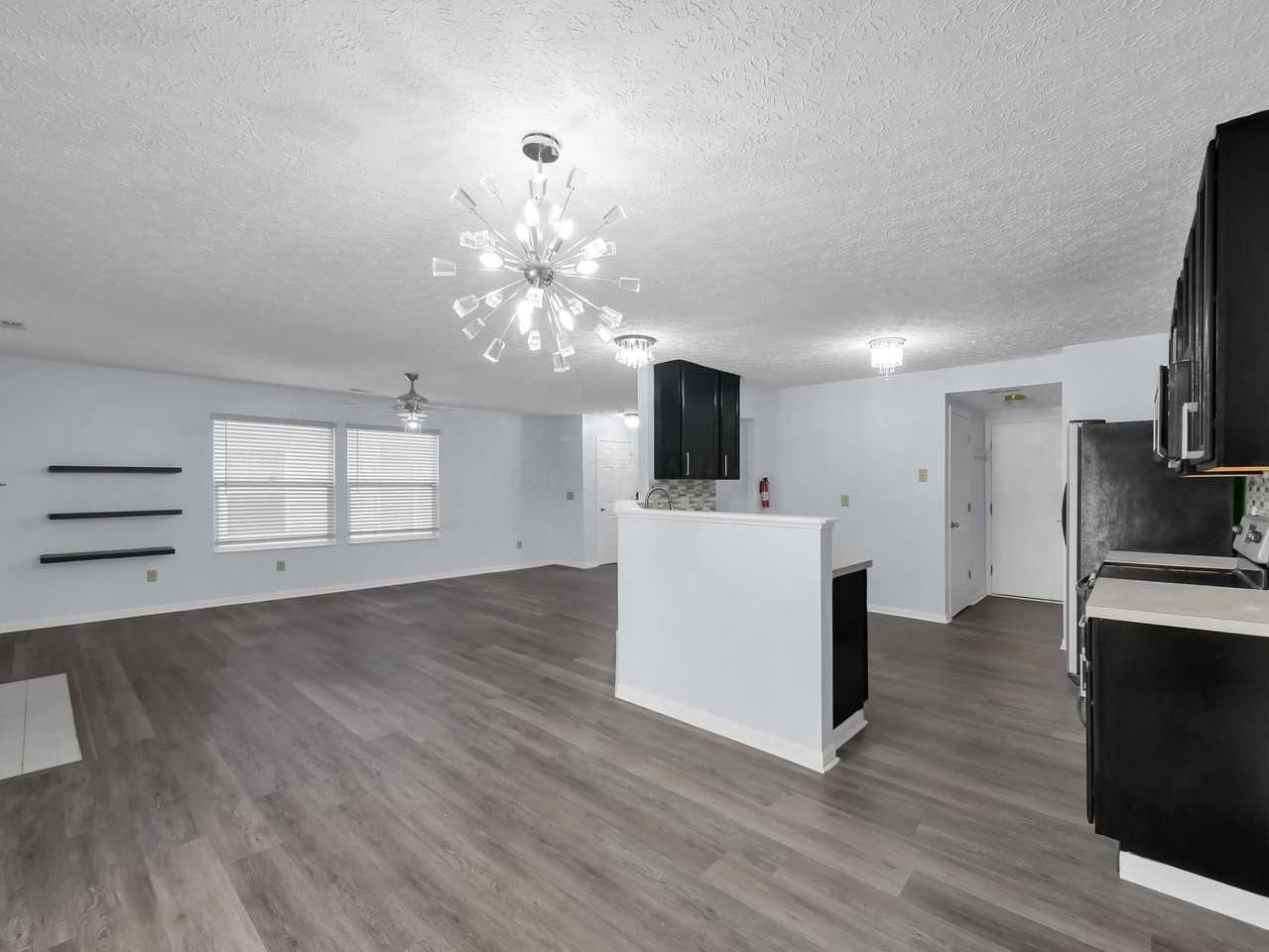 2662 Northwold Rd - Photo 5 of 15