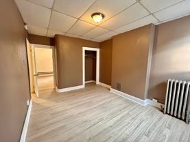 212 E Lemon St - Photo 1 of 1