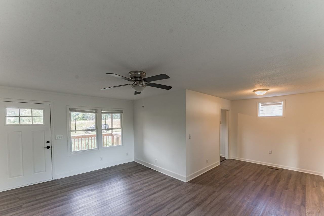 6619 State Line Rd - Photo 4 of 17