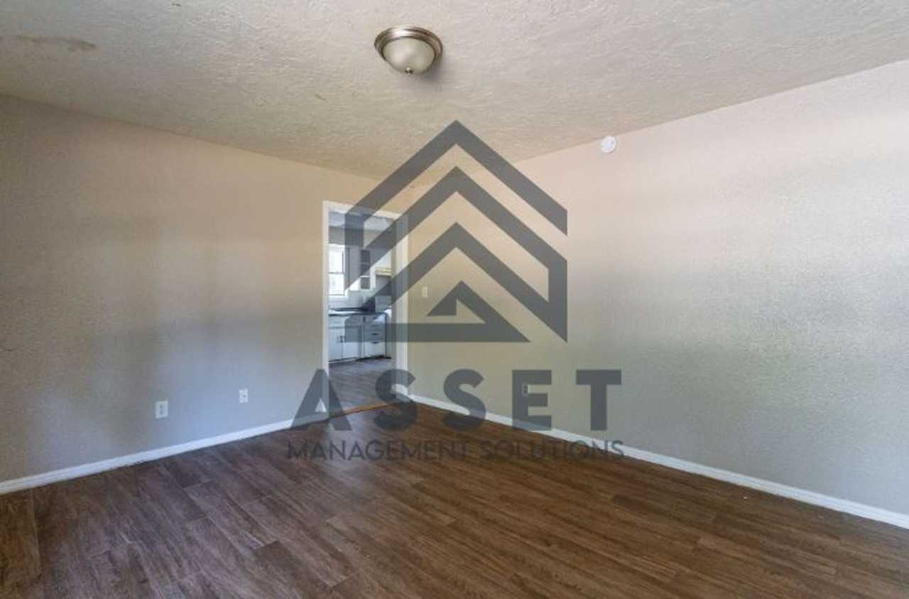 1808 Treat Dr - Photo 7 of 23