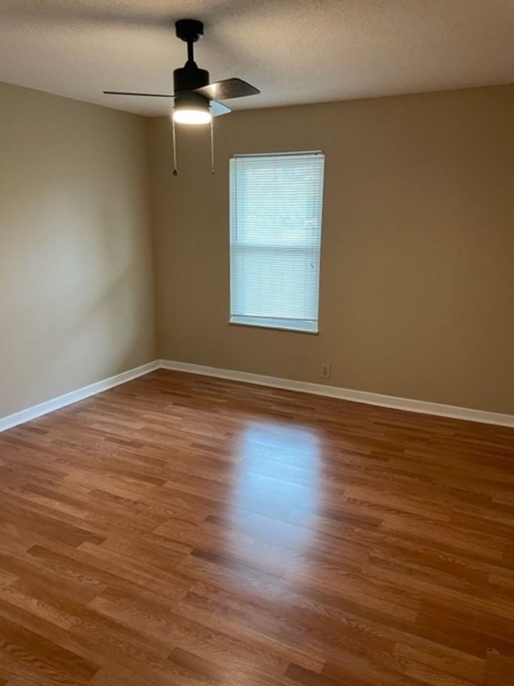 514 Rhodwin Ave - Photo 5 of 12