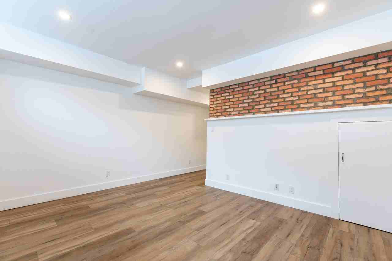 174 Wheeler Avenue #1 - Photo 3 of 11