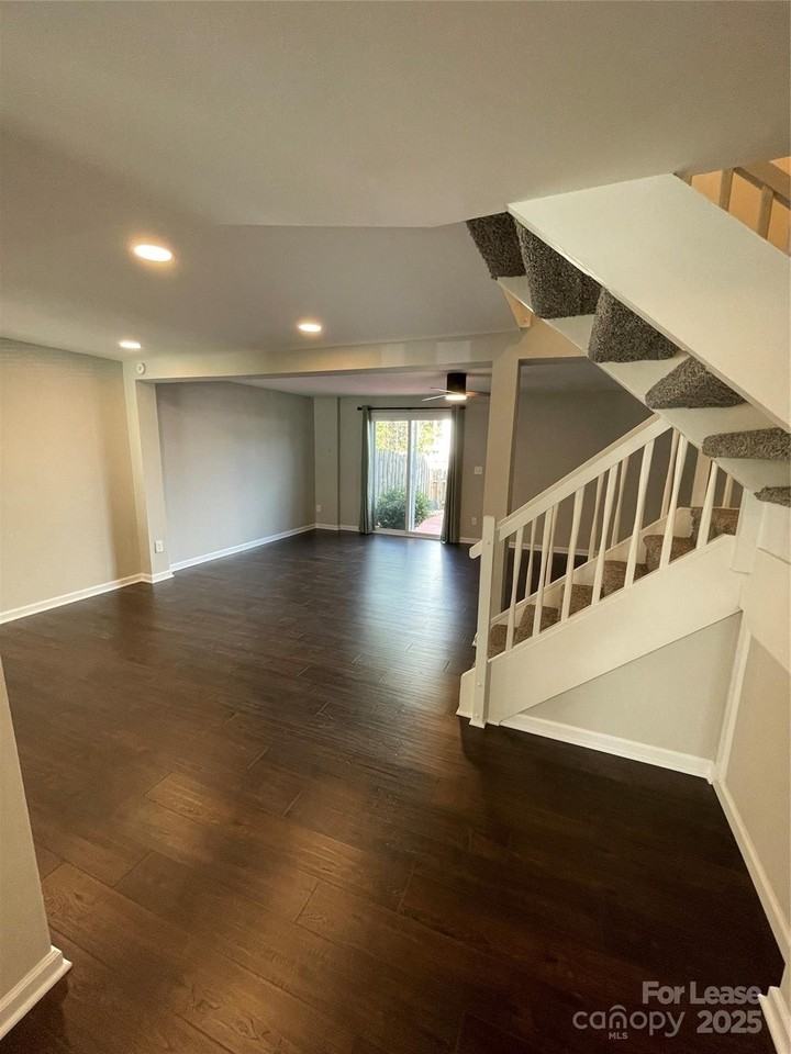 232 Water Oak Dr #185 - Photo 6 of 18