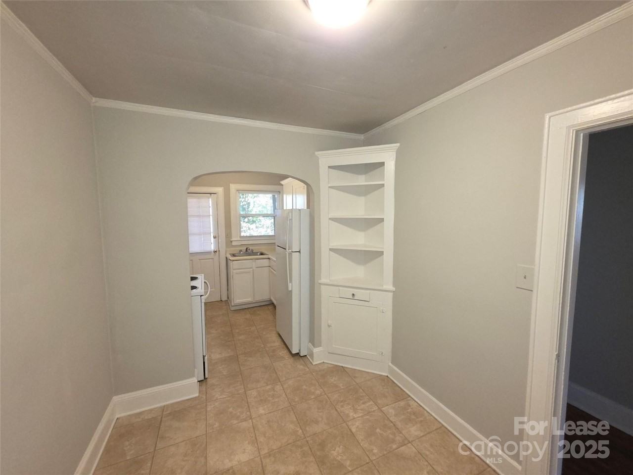 1412 Park Dr Apt 4 #4 - Photo 6 of 14