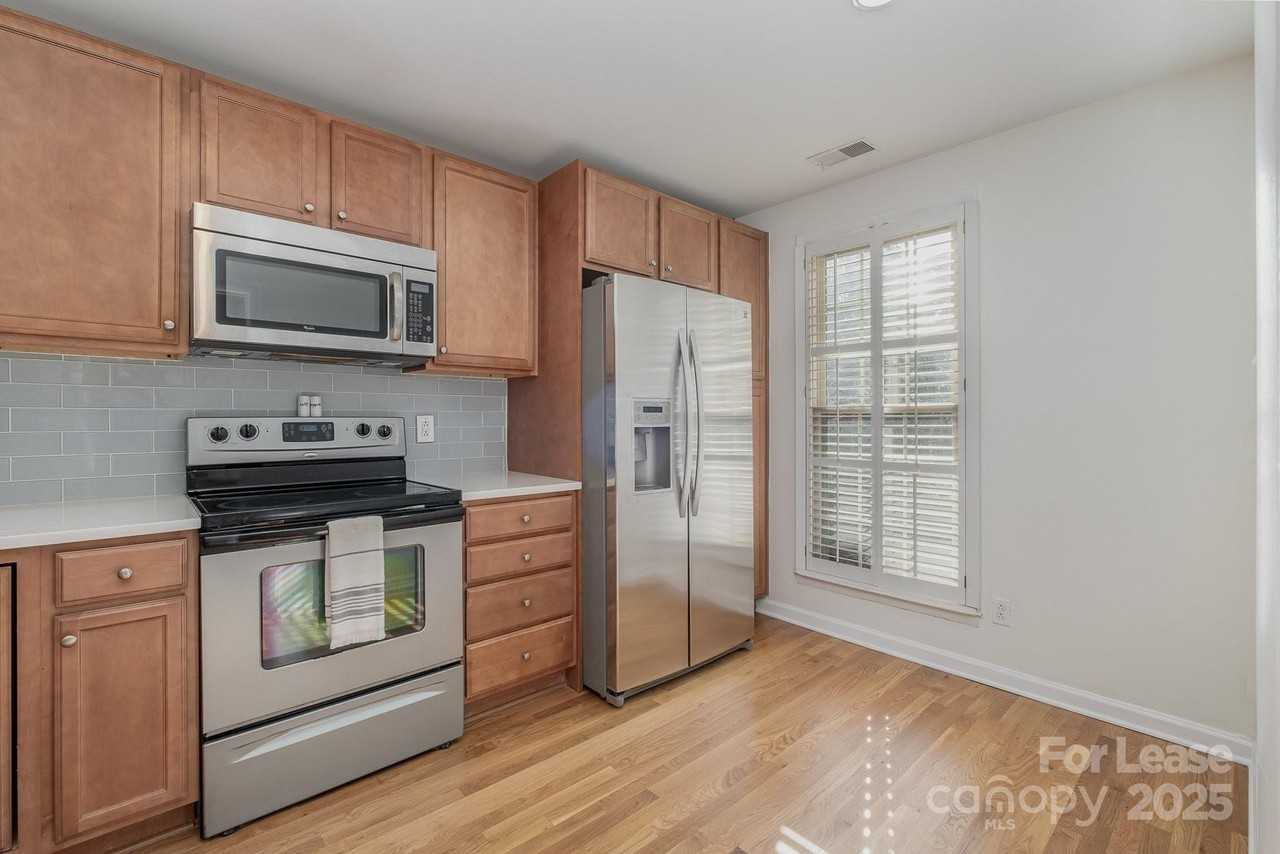 9005 Nolley Ct Unit A #A - Photo 6 of 27