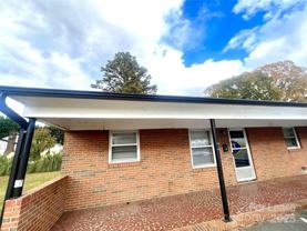 112 Maple Cir - Photo 1 of 1