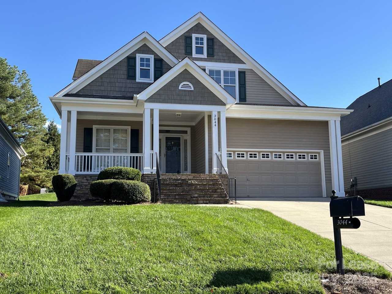 3044 Parker Green Trl