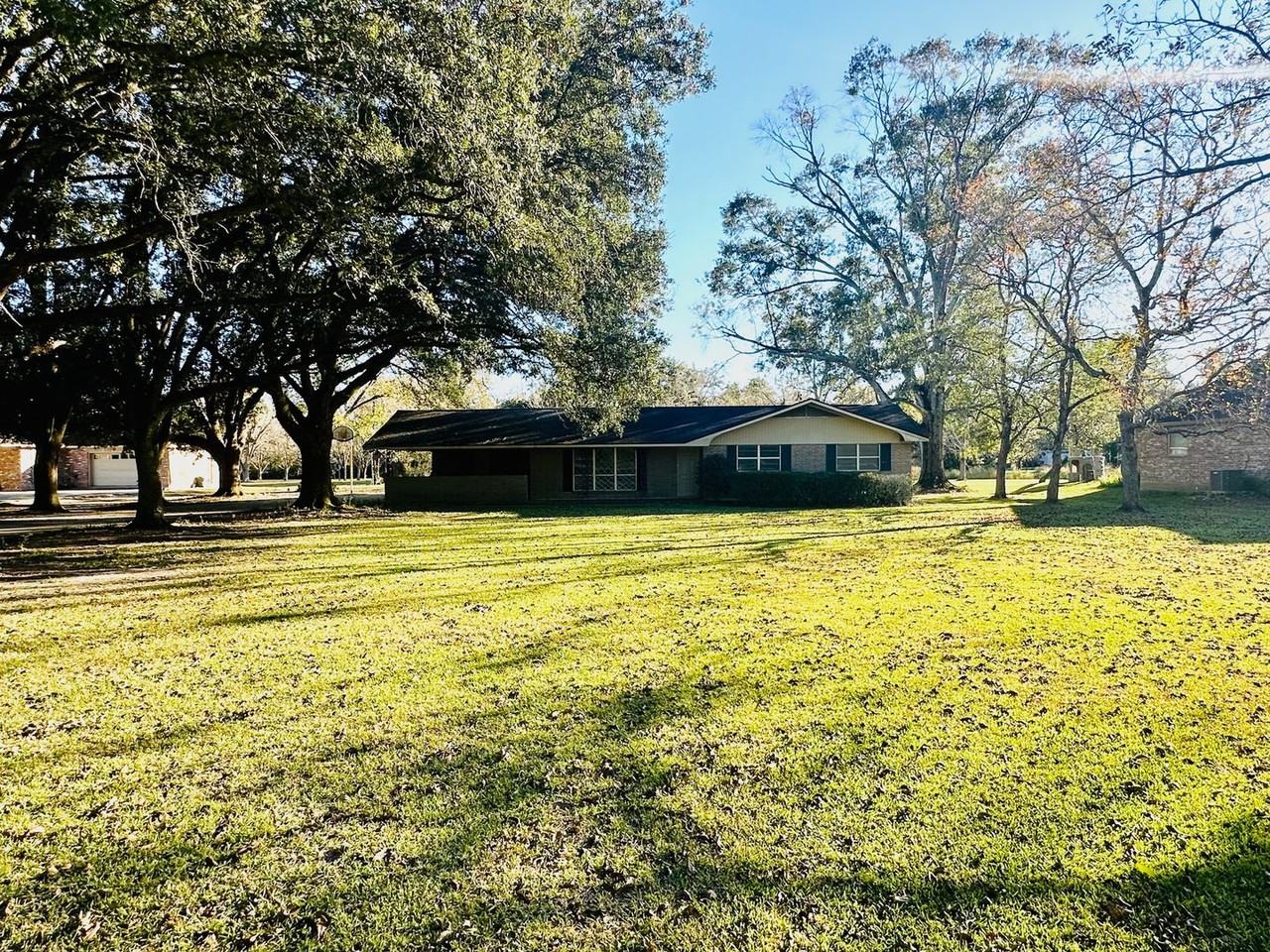 43063 Black Bayou Rd - Photo 4 of 22