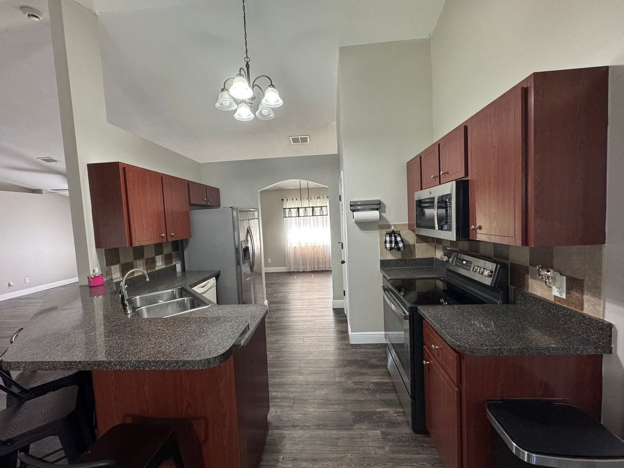 5615 Sw 138th Ter - Photo 3 of 28