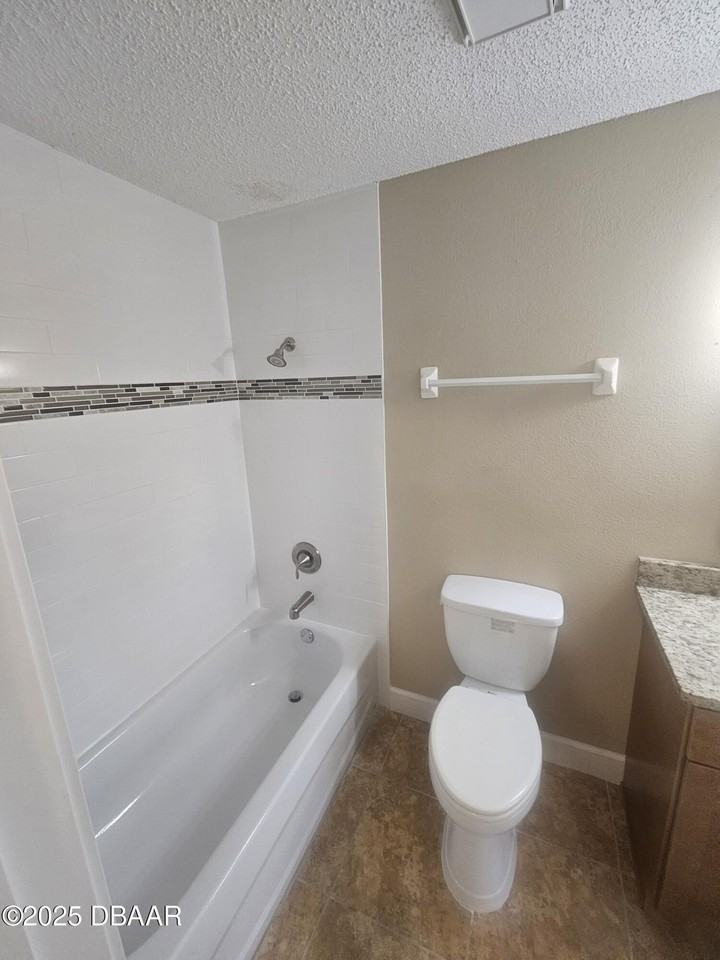 1600 Big Tree Rd Unit C2 #C2 - Photo 7 of 10