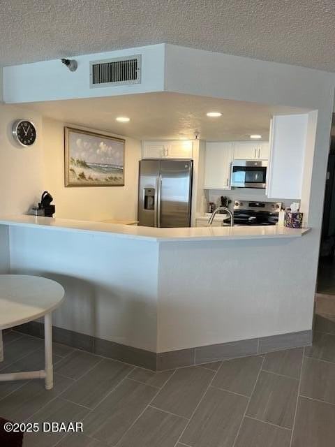 3115 S Atlantic Ave Apt 201 #201 - Photo 4 of 14